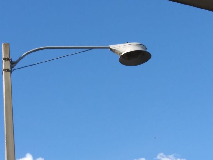 GE M1000 HPS Streetlight With Glareshield
[img]https://i.postimg.cc/mrDLjyrv/20181018-165901-1.jpg[/img]
