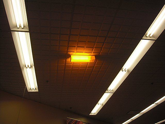 LPS Security Light
In a CVS Pharmacy in West Covina, CA
Keywords: Misc_Fixtures