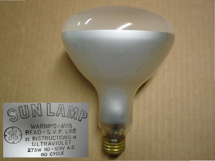 GE Sunlamp
Here's a GE 275W SBMV sunlamp,both the GE and Sylvania appear to be hardly used.
Voltage: 110-125V
Current: 2.40A
Date: Code 15
Lamp shape: R40
Base: Medium E26 brass
Keywords: Lamps
