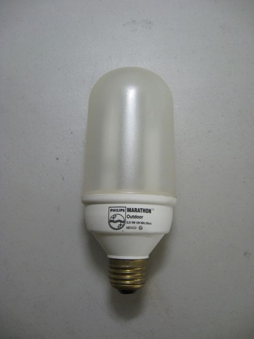 Philips EarthLight/Marathon "Outdoor" CFL
Philips 18 watt "Outdoor" cfl from 2001 shortly after the line was renamed from EarthLight to Marathon. Despite the "Outdoor" designation, it still had to be in a protected fixture and not directly exposed to rain. 

This lamp was also obtained from my friend in Church who used it for 10-11 years before converting his house to LED lighting 


Keywords: Lamps