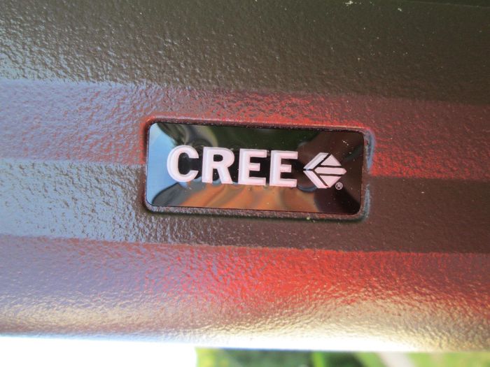 Cree Edge Series
From Holbrook, MA - close up on the Cree logo.
Keywords: American_Streetlights